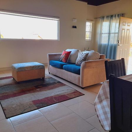 Ultimate Chill Montego Bay Apartment ภายนอก รูปภาพ