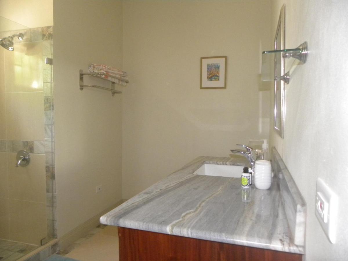 Ultimate Chill Montego Bay Apartment ภายนอก รูปภาพ
