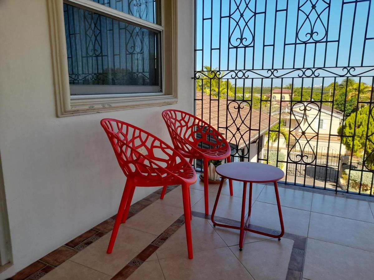 Ultimate Chill Montego Bay Apartment ภายนอก รูปภาพ