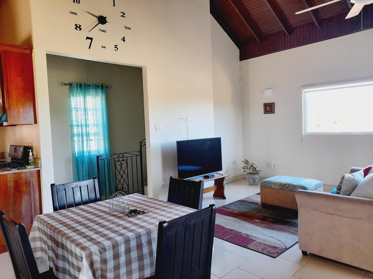 Ultimate Chill Montego Bay Apartment ภายนอก รูปภาพ